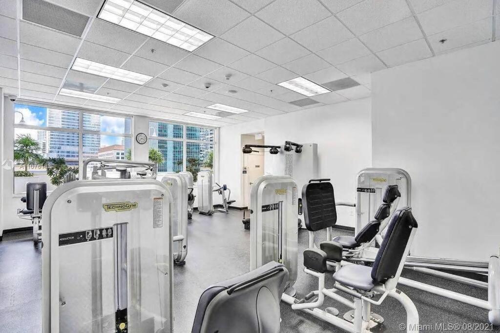 Appartamento Ocean View 35Th Floor, In The Heart Of Miami Esterno foto