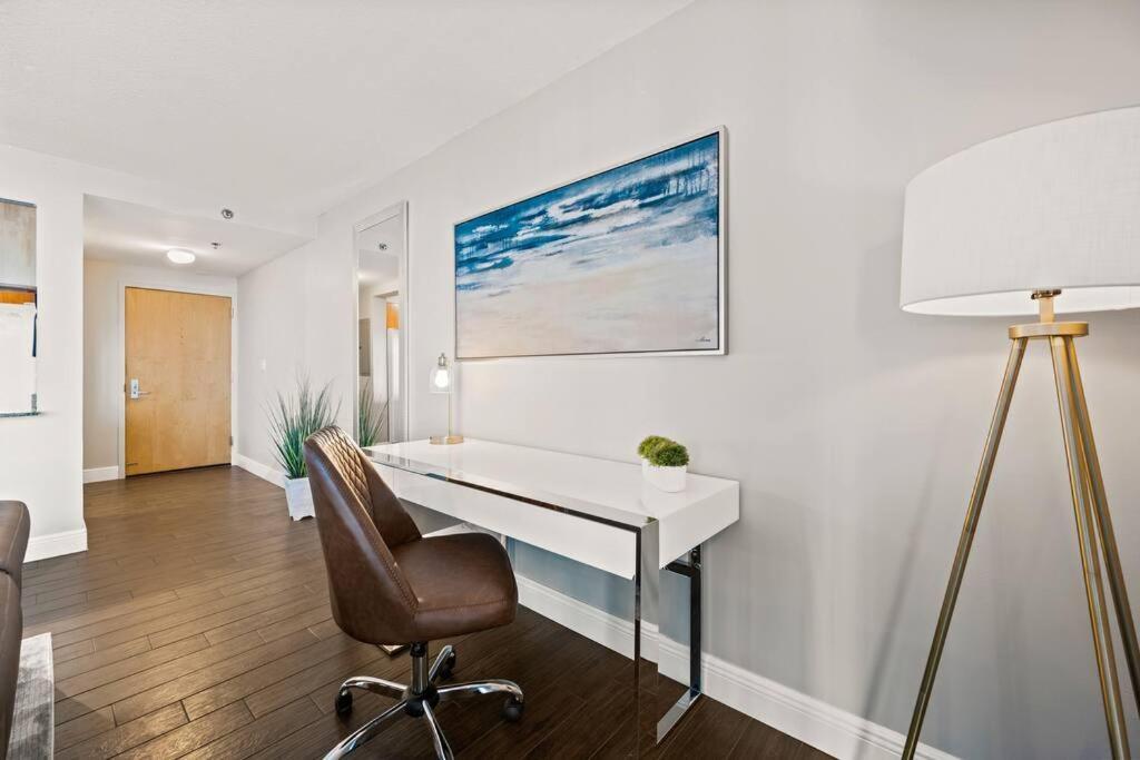 Appartamento Ocean View 35Th Floor, In The Heart Of Miami Esterno foto