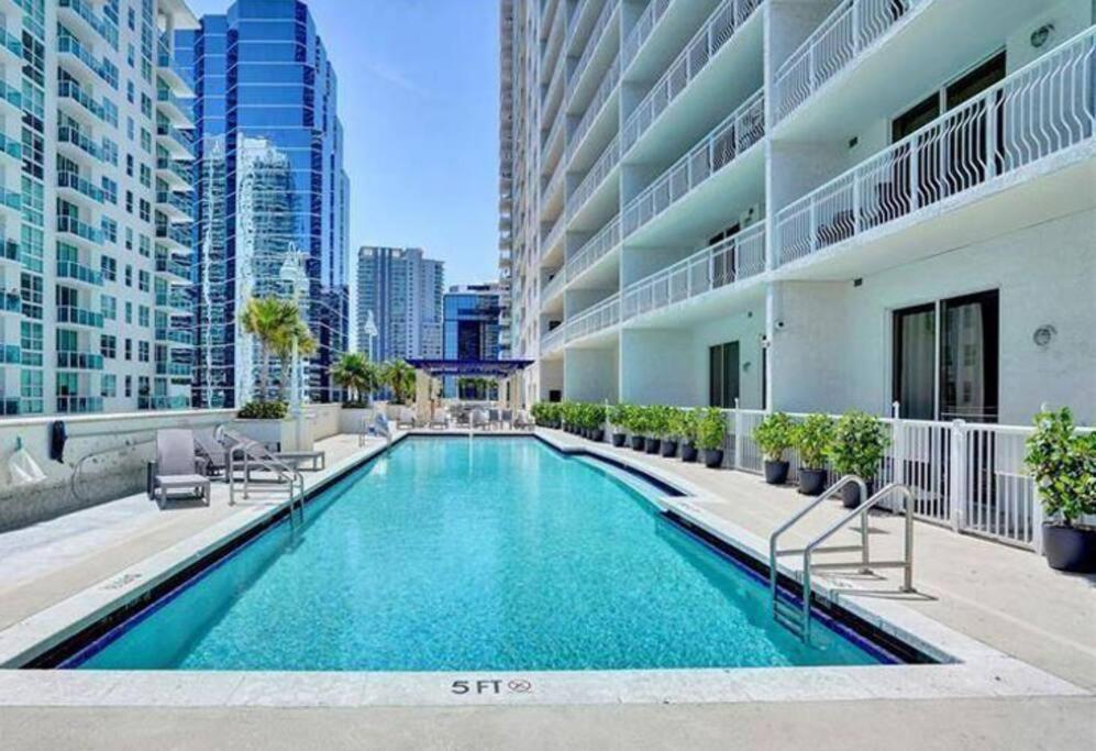 Appartamento Ocean View 35Th Floor, In The Heart Of Miami Esterno foto